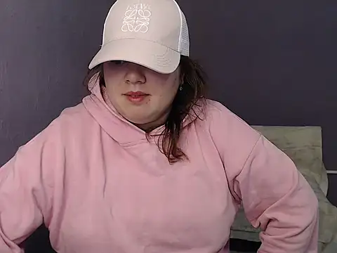 so shy online show from 09/14/25, 06:14