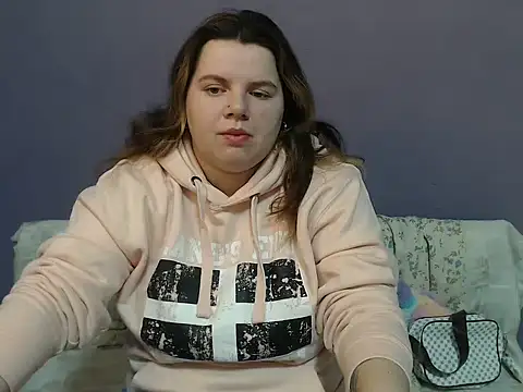 so shy online show from 11/21/25, 07:51