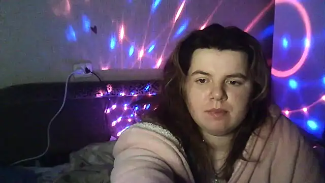 so shy online show from 12/22/25, 07:47