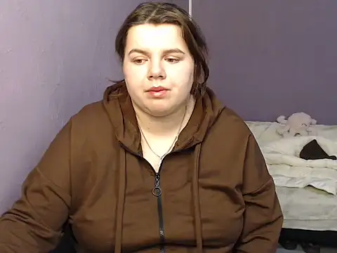 so shy online show from 10/25/25, 06:23