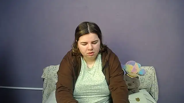 so shy online show from 04/10/26, 06:09