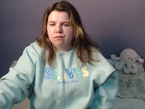 so shy online show from 11/30/25, 07:20