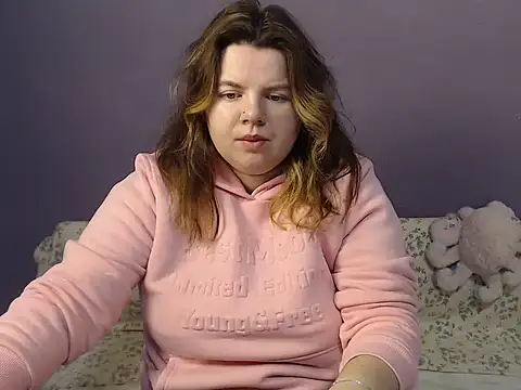 so shy online show from 12/03/25, 07:30