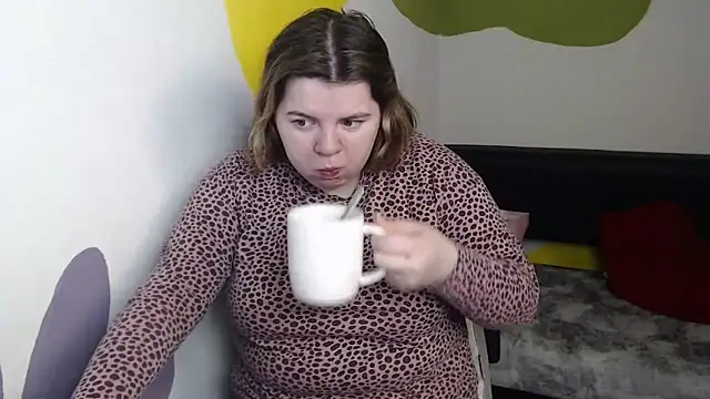 so shy online show from 03/28/26, 07:09