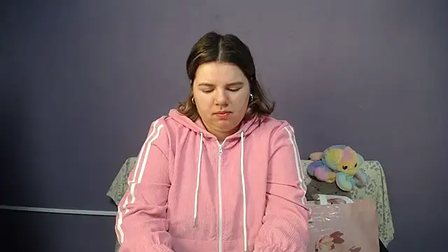 so shy online show from 05/03/26, 07:02