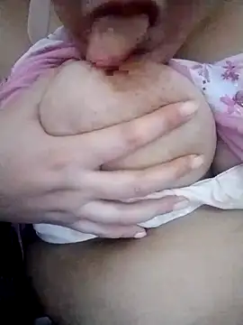 carmelasexy online show from 10/13/25, 09:49