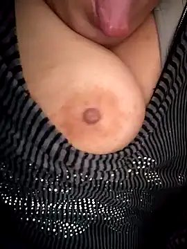 carmelasexy online show from 11/25/25, 07:25