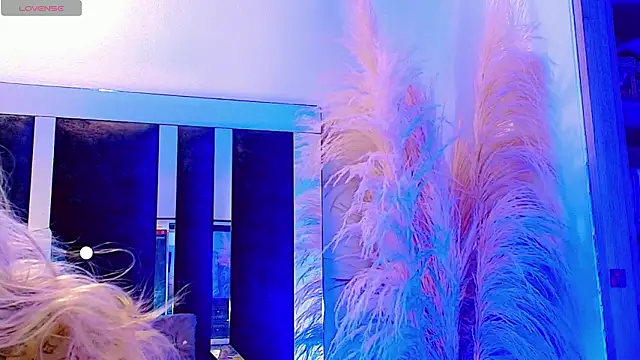 honey skin online show from 02/23/26, 09:48