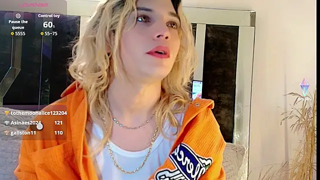 honey skin online show from 11/28/25, 01:06