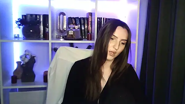 X Alisa online show from 04/08/26, 06:20