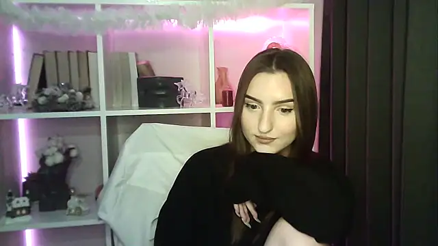 Snapshot of X_Alisa chatting on 12/14/25, 07:19 X Alisa online show from 12/14/25, 07:19