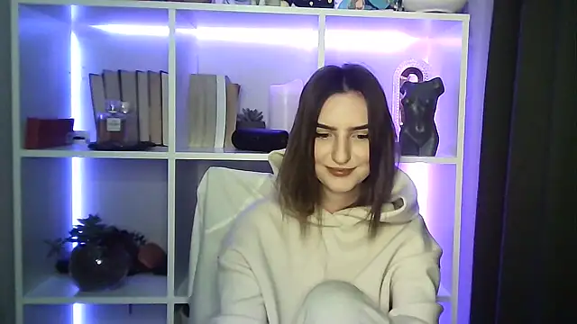 Snapshot of X_Alisa chatting on 11/24/25, 07:25 X Alisa online show from 11/24/25, 07:25