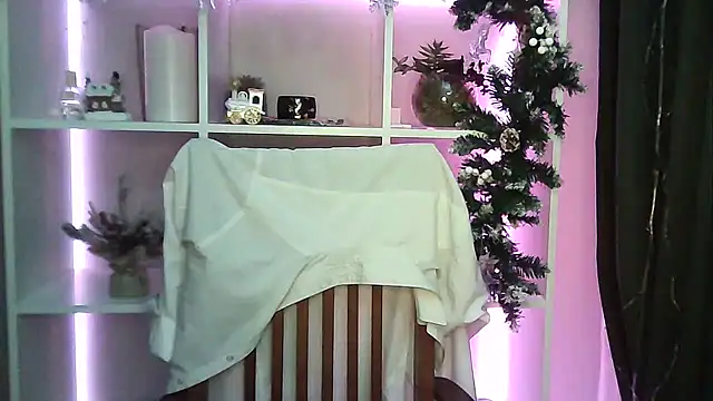 X Alisa online show from 01/03/25, 07:39