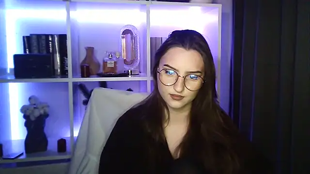 X Alisa online show from 02/02/26, 07:46