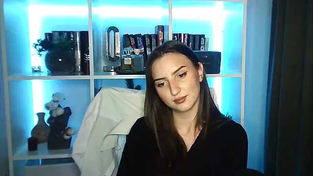 X Alisa online show from 04/09/26, 06:47