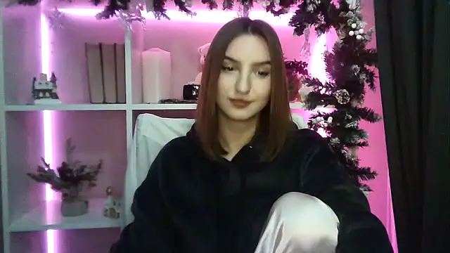 X Alisa online show from 12/27/24, 07:24