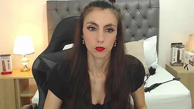 candy summer28 online show from 03/14/25, 07:23