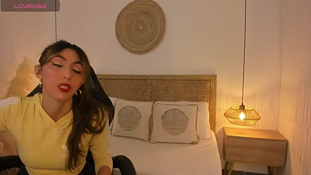 candy summer28 online show from 01/07/26, 12:21