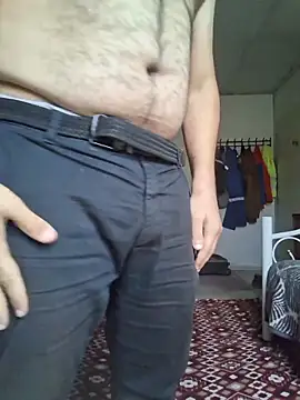 forfuntr online show from 10/28/25, 12:37