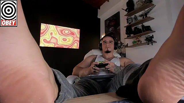 kingbear777 online show from 11/09/25, 12:09