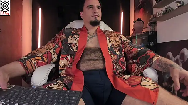 kingbear777 online show from 04/10/26, 03:13