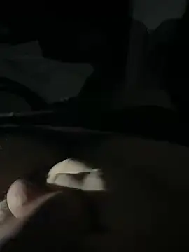 Snapshot of henes188 chatting on 02/19/25, 04:12 henes188 online show from 02/19/25, 04:12