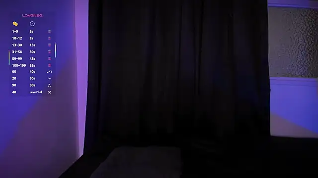 Snapshot of AramJoness chatting on 12/04/25, 07:57 AramJoness online show from 12/04/25, 07:57