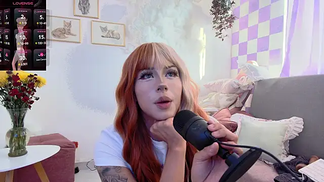 Snapshot of Ag4ta_ chatting on 02/19/25, 10:20 Ag4ta  online show from 02/19/25, 10:20