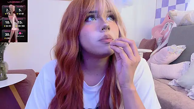 Snapshot of Ag4ta_ chatting on 02/20/25, 10:59 Ag4ta  online show from 02/20/25, 10:59