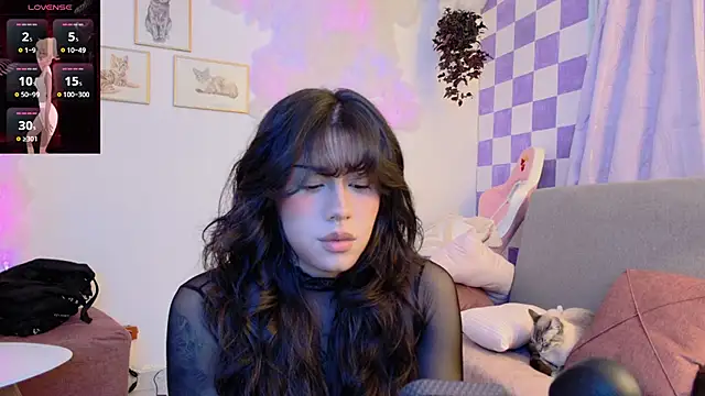 Snapshot of Ag4ta_ chatting on 02/17/25, 11:54 Ag4ta  online show from 02/17/25, 11:54