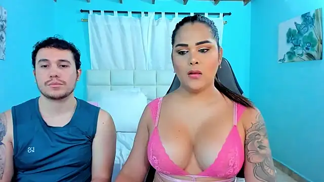 Snapshot of xxx_sweet_couple_ chatting on 05/19/26, 08:05 xxx sweet couple online show from 05/19/26, 08:05