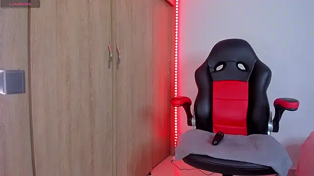 barbiee ebony online show from 11/10/25, 04:06