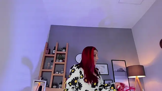 helenaduque  online show from 03/21/26, 12:09