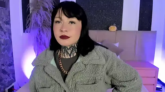 Scolw online show from 12/17/25, 12:32