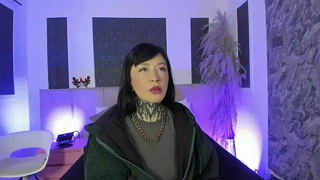 Scolw online show from 12/03/25, 12:04