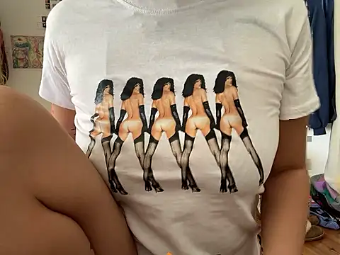 xxxYUKARIxxx online show from 04/18/26, 03:14