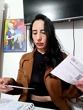 christine-x online show from 03/10/26, 10:14