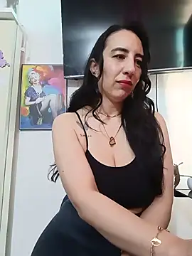 christine-x online show from 06/11/26, 12:46