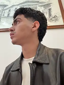 Snapshot of WildLogan chatting on 02/12/26, 07:46 WildLogan online show from 02/12/26, 07:46