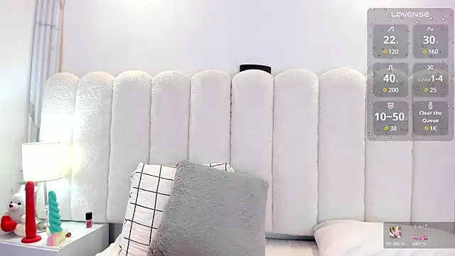 Mia rom11 online show from 03/16/25, 03:50