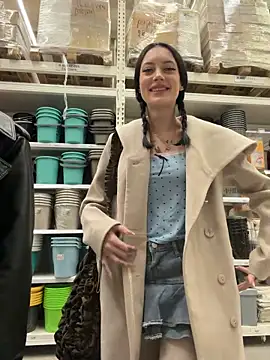 Melissa crazy online show from 12/19/25, 03:47