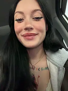 Melissa crazy online show from 05/27/26, 04:03