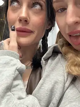 Melissa crazy online show from 11/08/25, 03:26