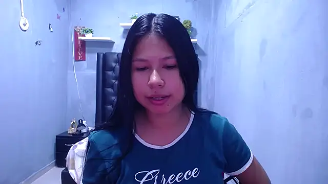Letty Plugxo online show from 05/21/26, 01:30
