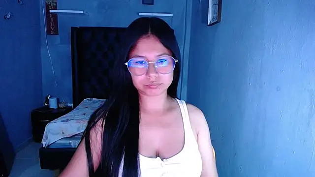 Snapshot of Letty_Plugxo chatting on 02/12/26, 01:55 Letty Plugxo online show from 02/12/26, 01:55