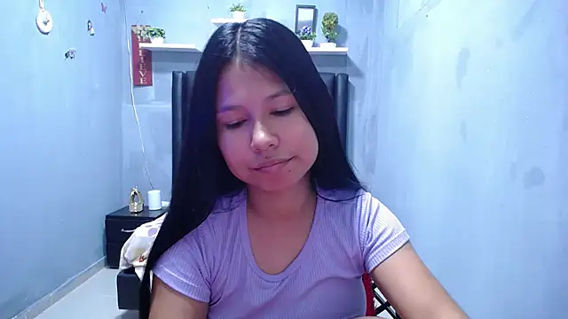 Letty Plugxo online show from 05/15/26, 03:10