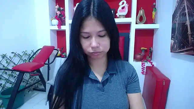Snapshot of Letty_Plugxo chatting on 10/16/25, 12:13 Letty Plugxo online show from 10/16/25, 12:13