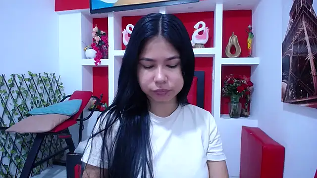 Snapshot of Letty_Plugxo chatting on 01/17/26, 01:37 Letty Plugxo online show from 01/17/26, 01:37