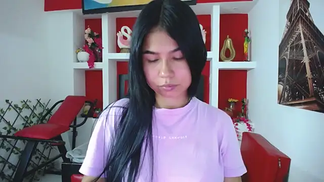 Snapshot of Letty_Plugxo chatting on 09/27/25, 12:22 Letty Plugxo online show from 09/27/25, 12:22