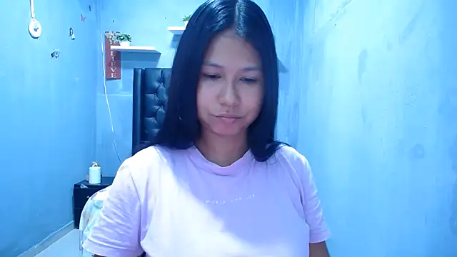 Snapshot of Letty_Plugxo chatting on 06/12/26, 03:32 Letty Plugxo online show from 06/12/26, 03:32